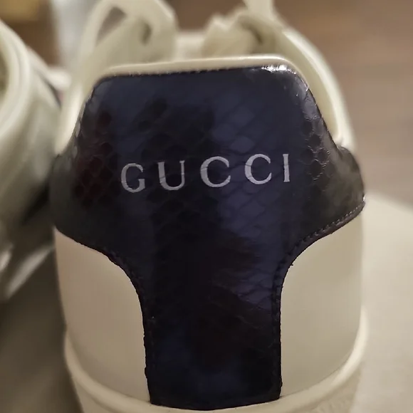 Preloved Gucci Ace Sneakers- Rhinestone Snake - Picture 5 of 9